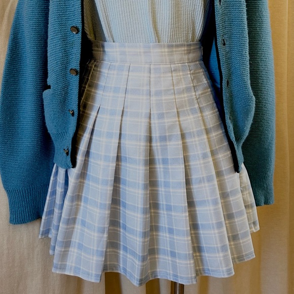 Pleated Mini Skirt Plaid Skort High-Waisted with Built-In Shorts - Picture 1 of 4